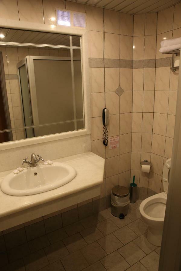 Margarita Hotel Laganas Ngoại thất bức ảnh