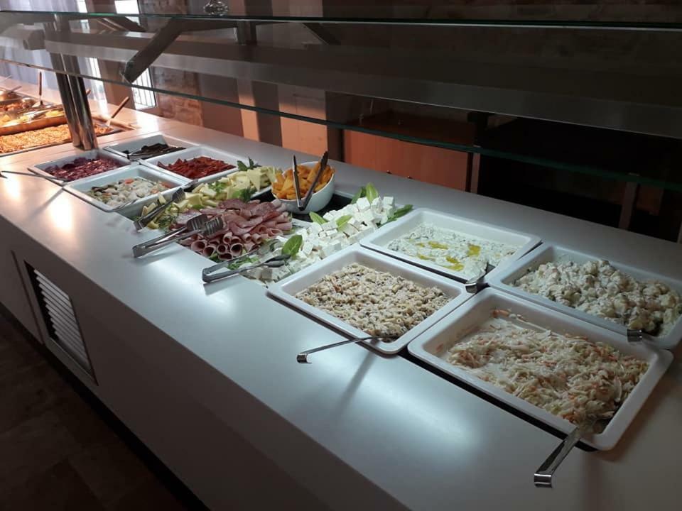 Margarita Hotel Laganas Ngoại thất bức ảnh